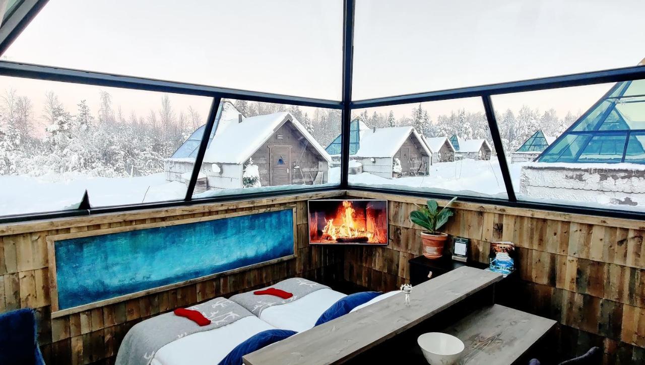Aurora Pyramid Glass Igloos Köngäs Exterior foto